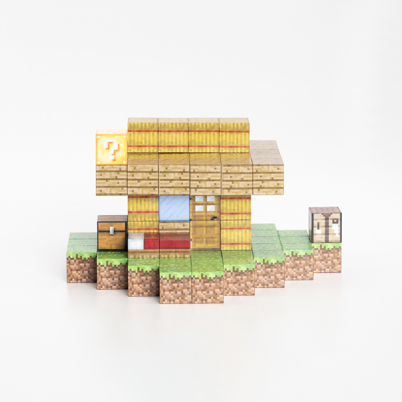 Magnetic Building Blocks - Wooden house (80pcs) +3 Random Figures