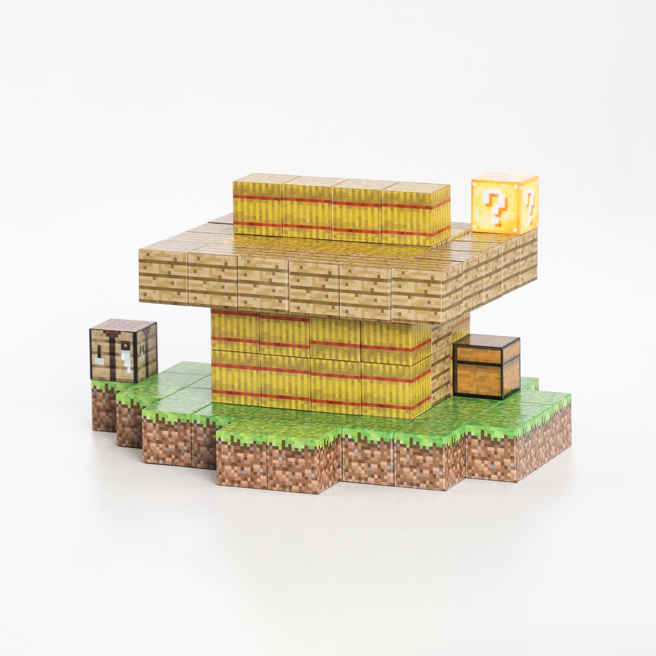 Magnetic Building Blocks - Wooden house (80pcs) +3 Random Figures