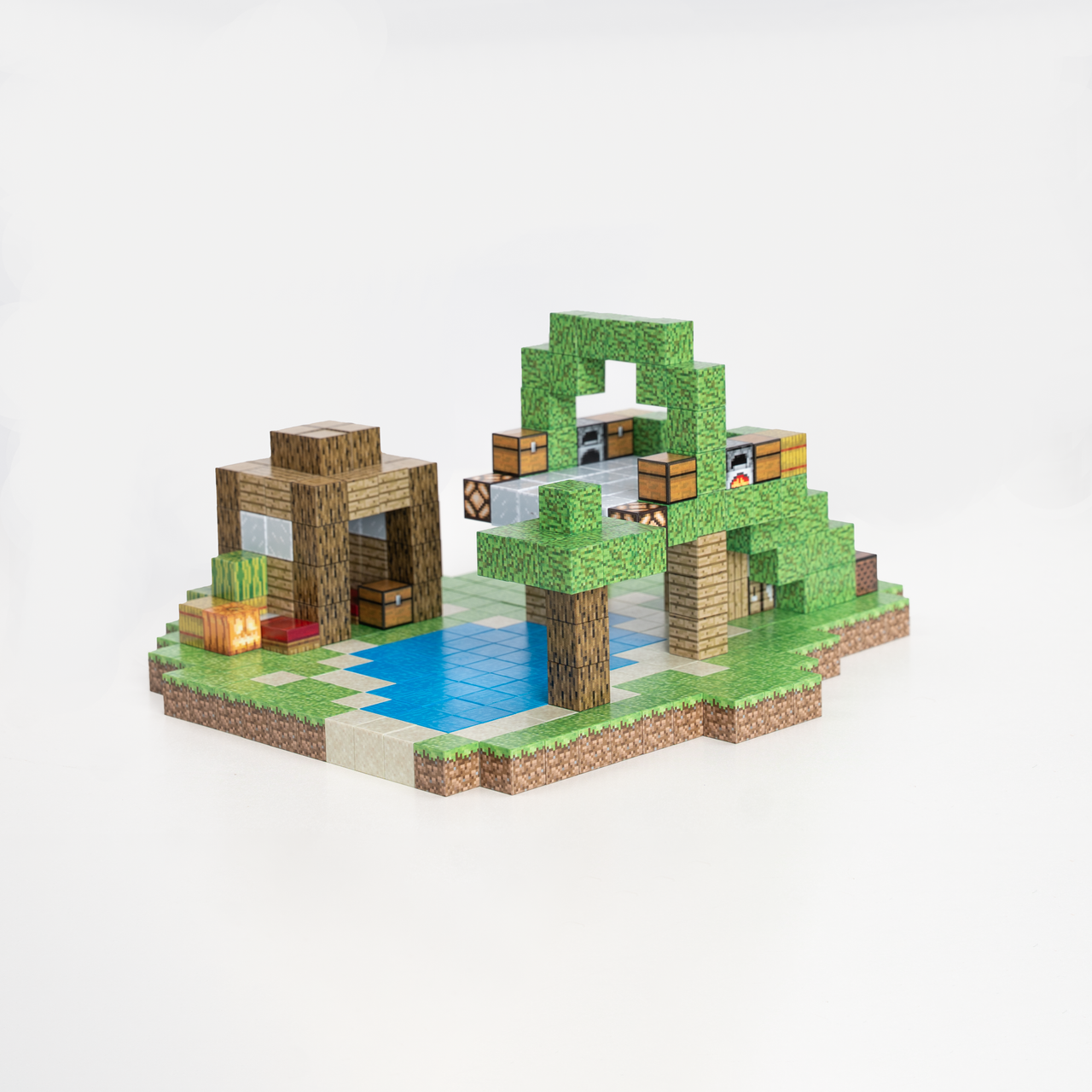 Magnetic Building Blocks - Wooden house (80pcs) +3 Random Figures