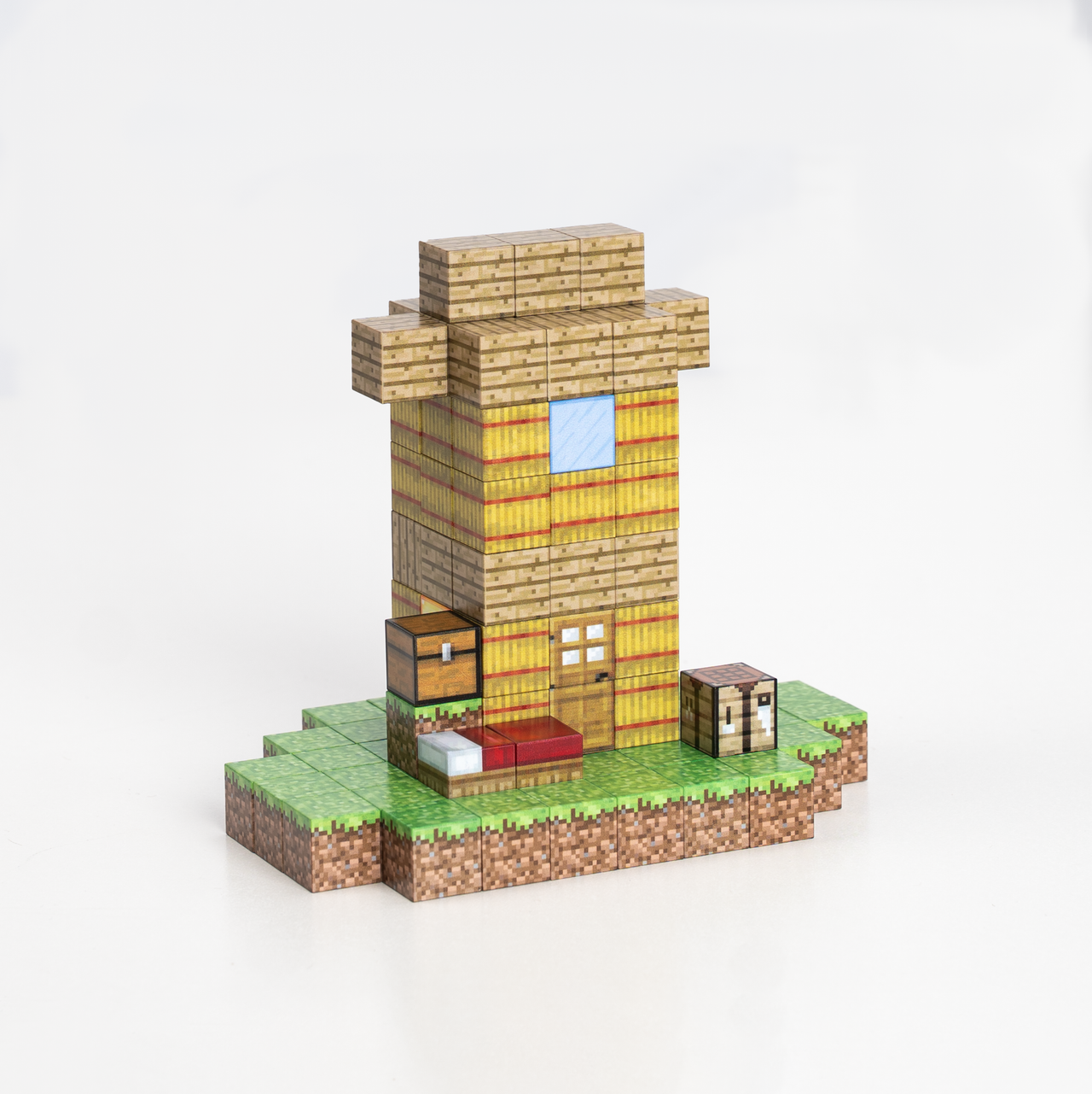 Magnetic Building Blocks - Wooden house (80pcs) +3 Random Figures