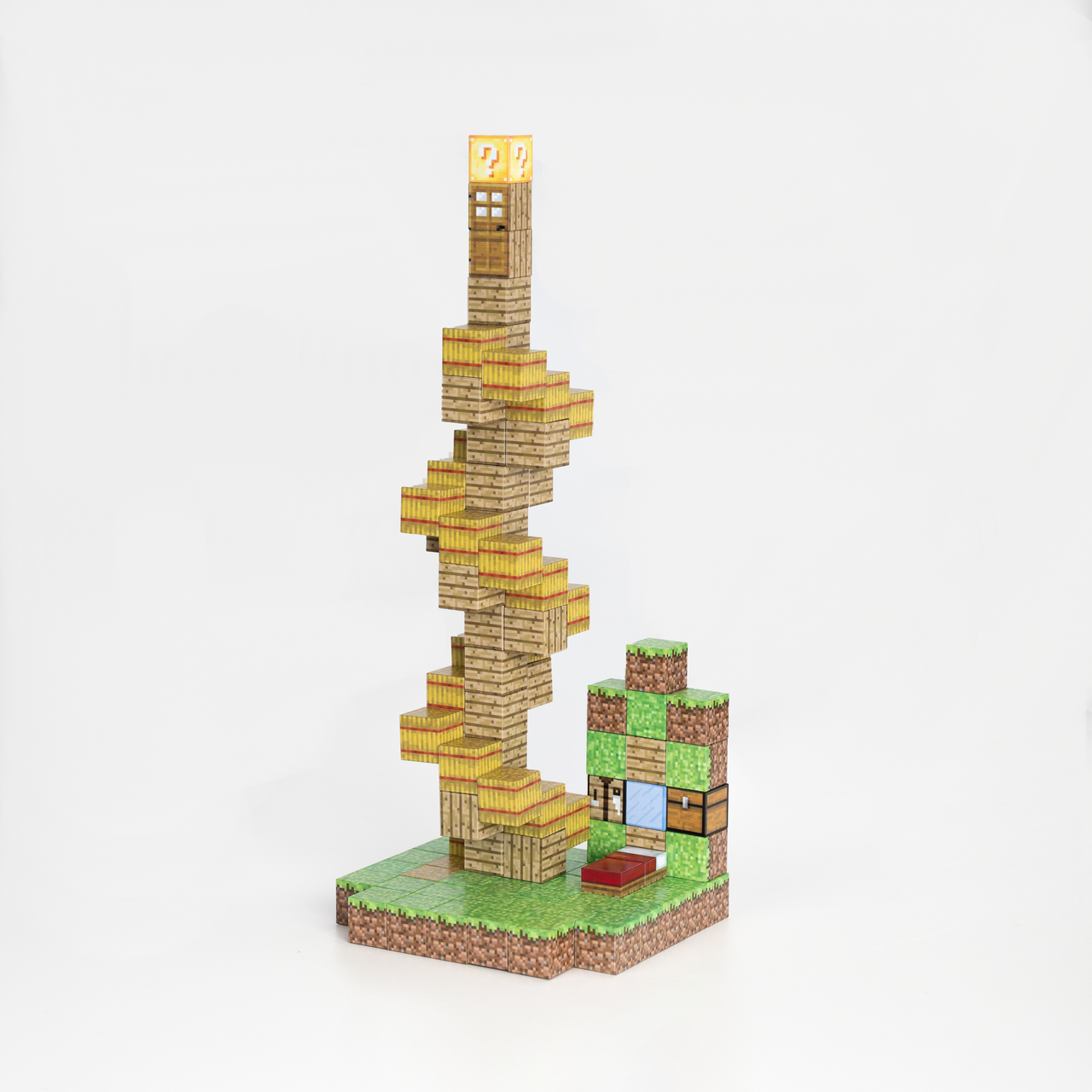 Magnetic Building Blocks - Wooden house (80pcs) +3 Random Figures