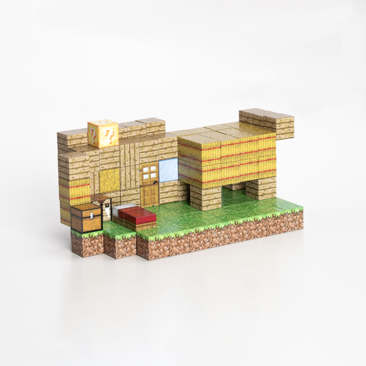 Magnetic Building Blocks - Wooden house (80pcs) +3 Random Figures